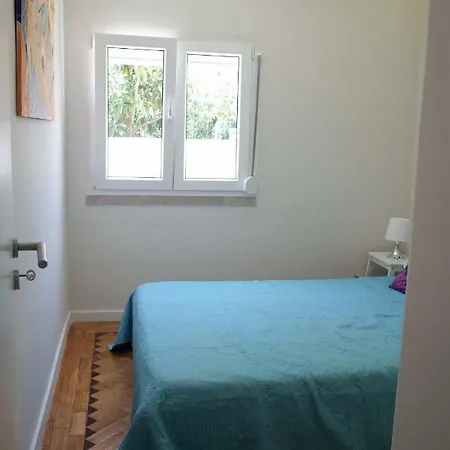 Lisbon 2 Apartment